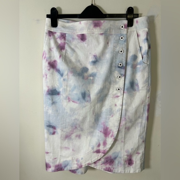 New  Anthropologie Kimmie Tie-Dye Midi Button-Front Skirt Size 12 - Picture 1 of 13